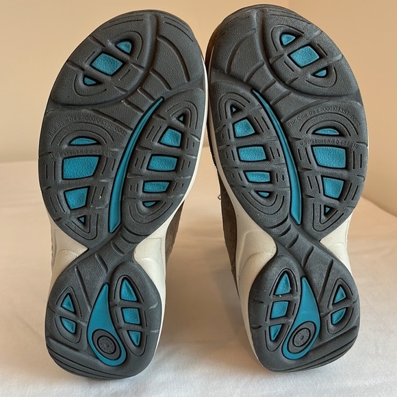 Merrell Jovilee winter boots Boulder/Sea Fog, W6 EUC very clean! - Picture 10 of 13